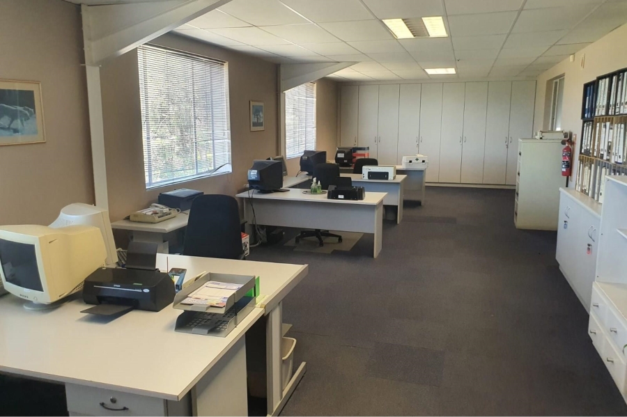 To Let commercial Property for Rent in Perseverance Industrial Eastern Cape